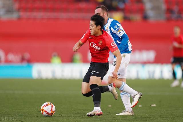 姚明入选FIBA名人堂 中国男篮运动员第一人